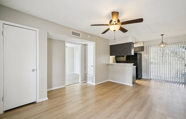 Studio, 1 bath, 483 sqft, $600