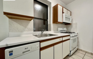 206 SAINT NICHOLAS AVE