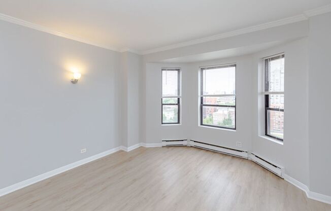 1 bed, 1 bath, $1,700, Unit 1206