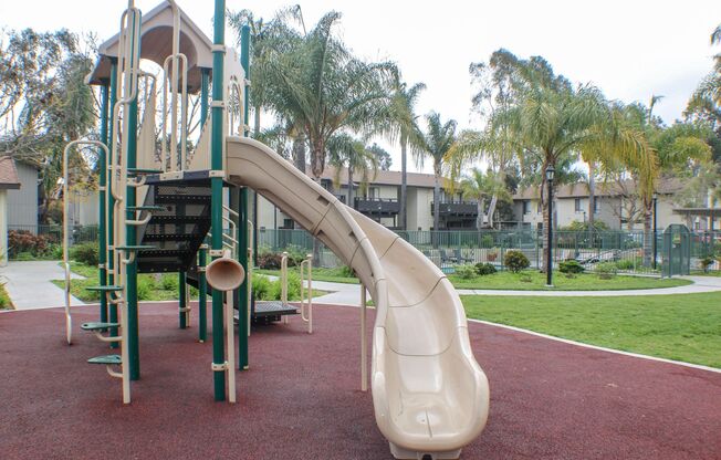 1 bed, 1 bath, 832 sqft, $2,240, Unit 173