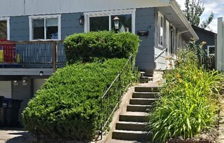 19 W WALNUT ST
