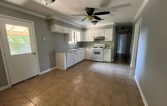 3 beds, 2 baths, $1,325