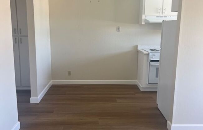 1 bed, 1 bath, 625 sqft, $2,050, Unit E7