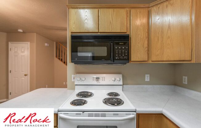 3 beds, 2 baths, $1,500