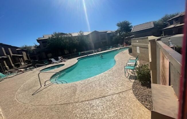 2 beds, 2 baths, 1,244 sqft, $1,899, Unit 705 W. Queen Creek #1107