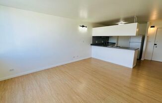 1 bed, 1 bath, $2,000, Unit #1103