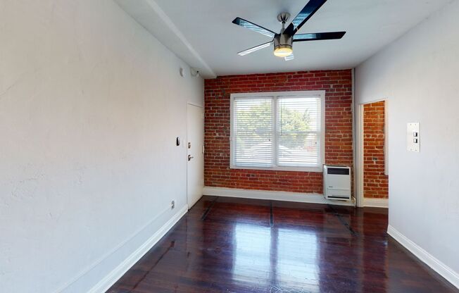 Ashmont Apartments...Art Deco Building...Newly Remodeled Apartments...CALL NOW!