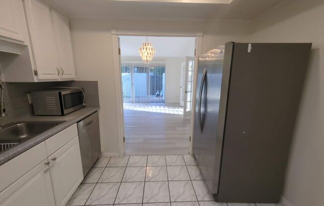 1 bed, 1 bath, $2,900, Unit UNIT 5 REHAB