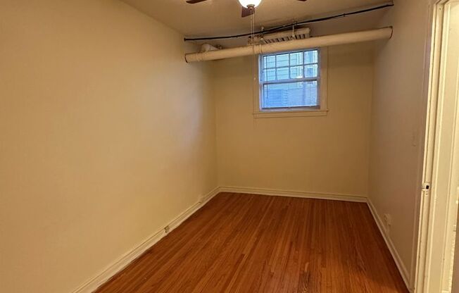 1 bed, 1 bath, 600 sqft, $895, Unit 100