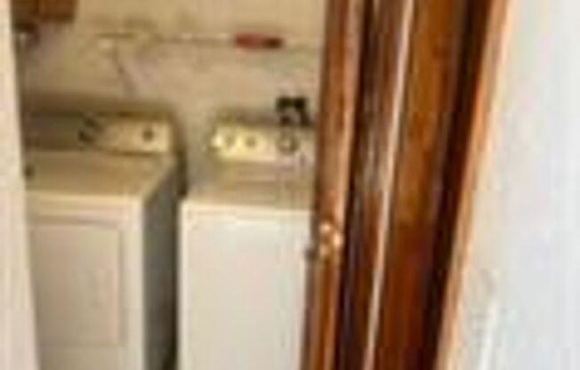 Erez Almog - Gilmore Street