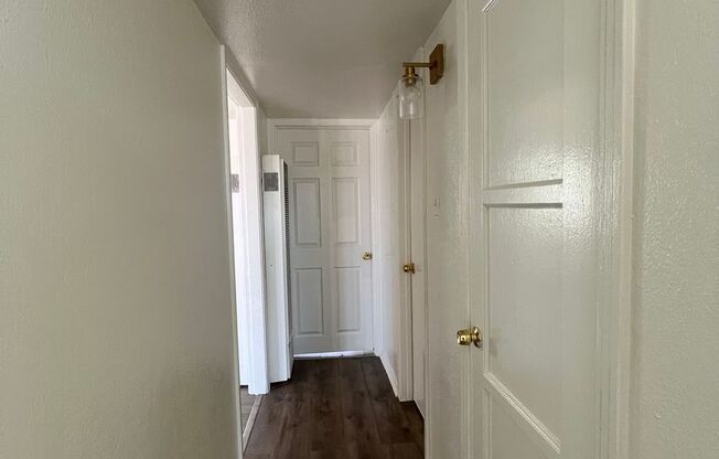 3 beds, 1 bath, $1,300