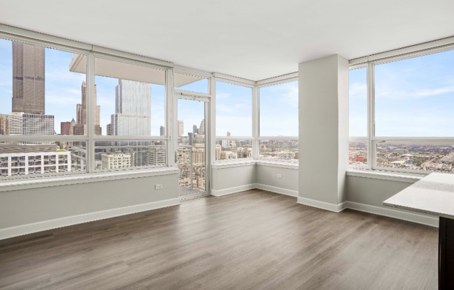 760 W ADAMS