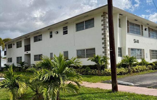 2 beds, 1 bath, 900 sqft, $2,250, Unit 5141-209