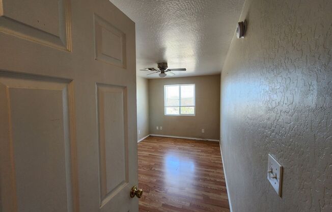 Beautiful 3 Bed/2 Bath on 2+ Acre Horse Property
