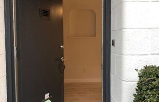 325 West 12th Ave