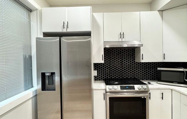 1 bed, 1 bath, 627 sqft, $1,299, Unit 204