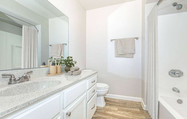 2 beds, 1.5 baths, 900 sqft, $1,349, Unit 2-187