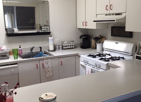 25 E Concord St 2
