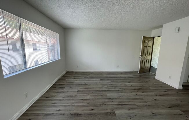 Citrus Ave - 810 - BLUE