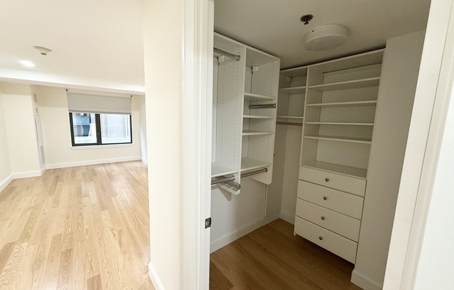 2 beds, 2 baths, 1,424 sqft, $4,950, Unit 404