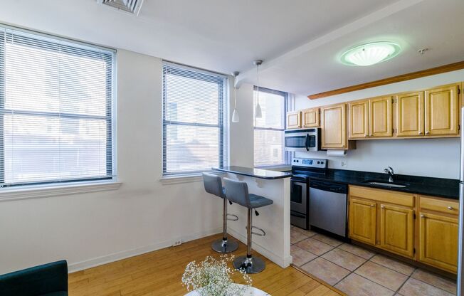 One Bed Chestnut View Condo