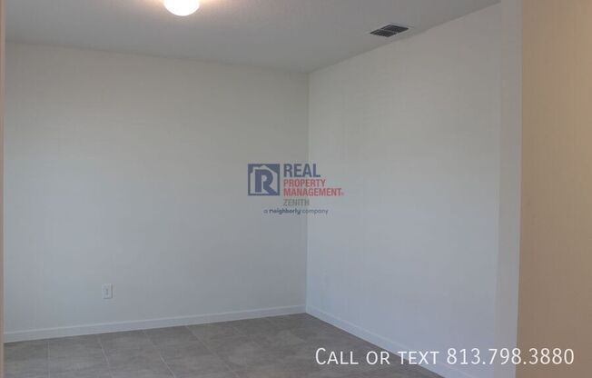 11225 SYCAMORE GLN LOOP