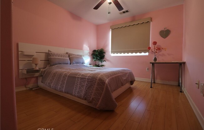 9372 HAWK EYE LN