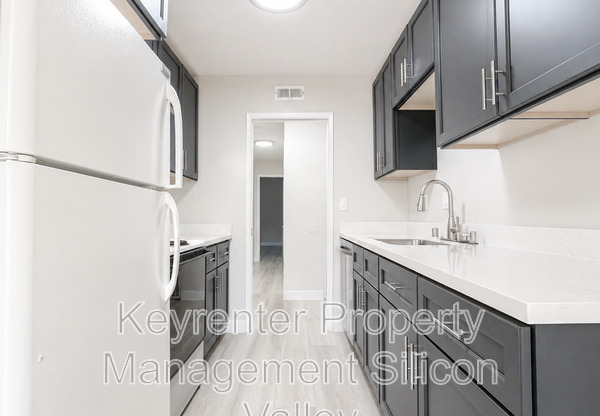 1104 DELNA MNR LN