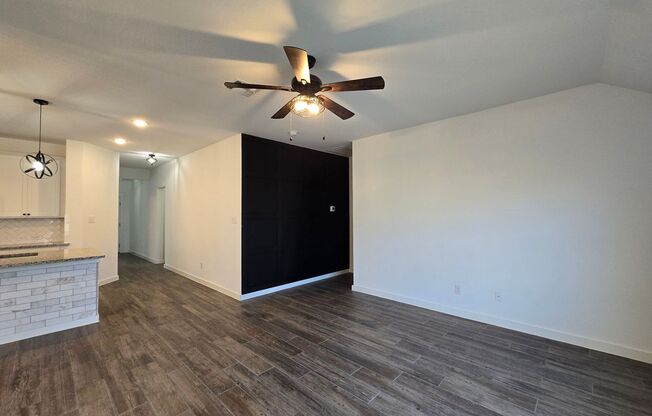 4/2/2 in Legend Point / Fridge / Washer & Dryer /  Neighborhood Pool & Playground / CISD