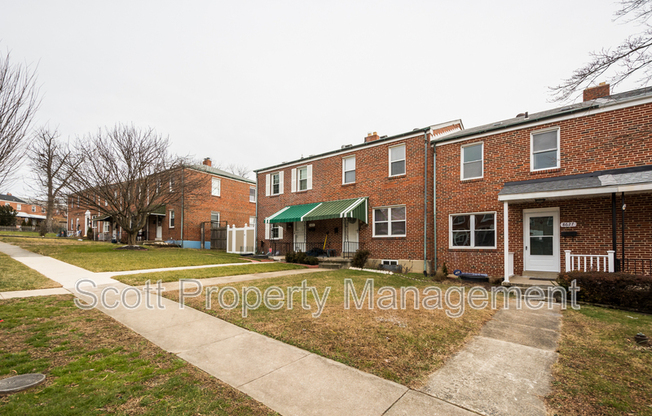 8627 WILLOW OAK RD