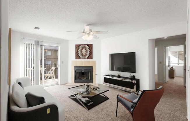 2 beds, 1 bath, 870 sqft, $1,235