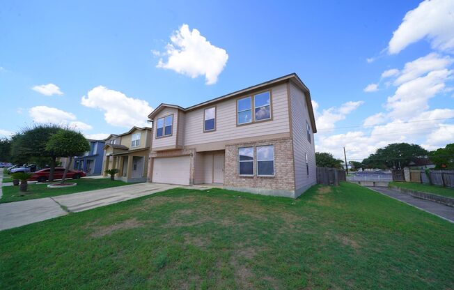 Charming 4-Bedroom, 2.5-Bathroom Home in Cheyenne Valley - Realtor Commission: $500