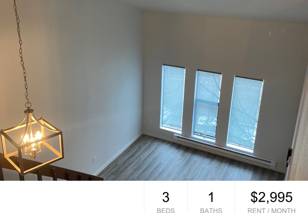 1139 17 AVE