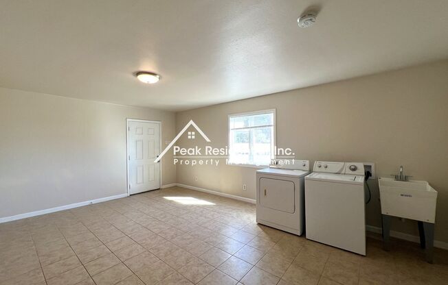 3 beds, 1.5 baths, $2,900