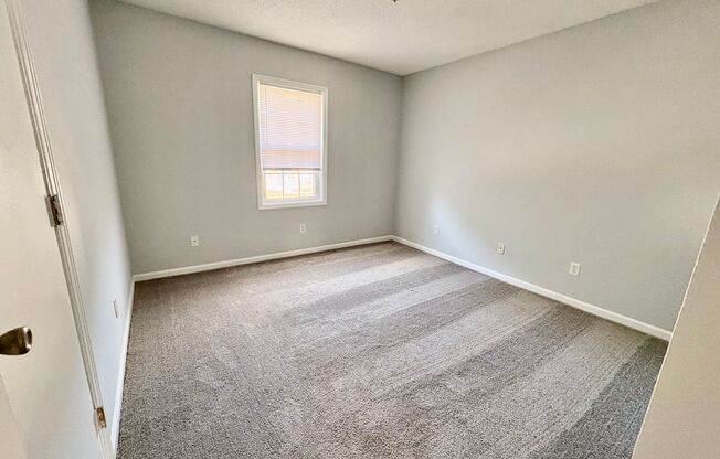 2 beds, 1 bath, 750 sqft, $1,045, Unit B-503C4