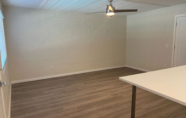 2 beds, 1 bath, 850 sqft, $1,299, Unit 54