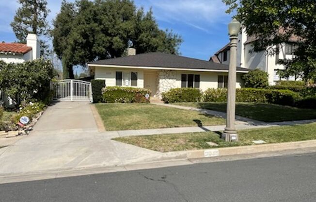 Wonderful Newly Remodeled Ranch Style Home in Prime San Marino