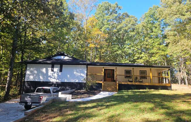 Renovated Fairfield Plantation - Lease Opportunity