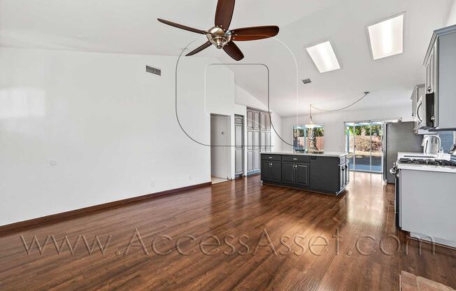 Beautiful 3-Bed, 2-Bath Home with Spacious Backyard in Lake Elsinore!