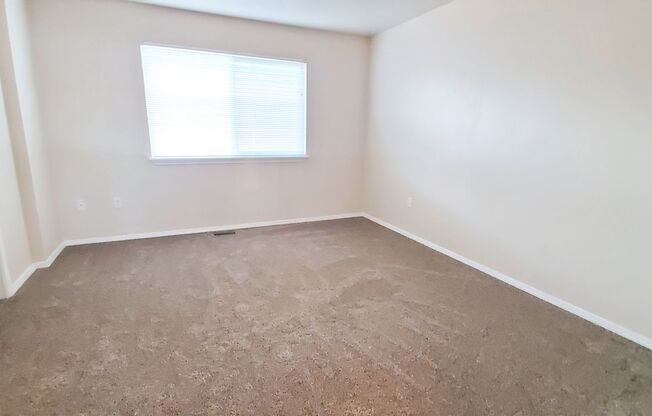 1 bed, 1 bath, 791 sqft, $1,045, Unit 697 - 203