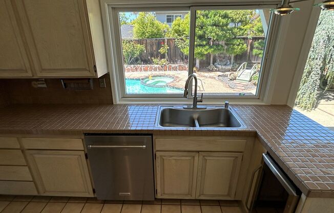 Spacious 4-Bedroom Home with Pool in Prime Sunnyvale Location! OPEN HOUSE: Friday (6/27) from 3:00 PM to 3:30 PM