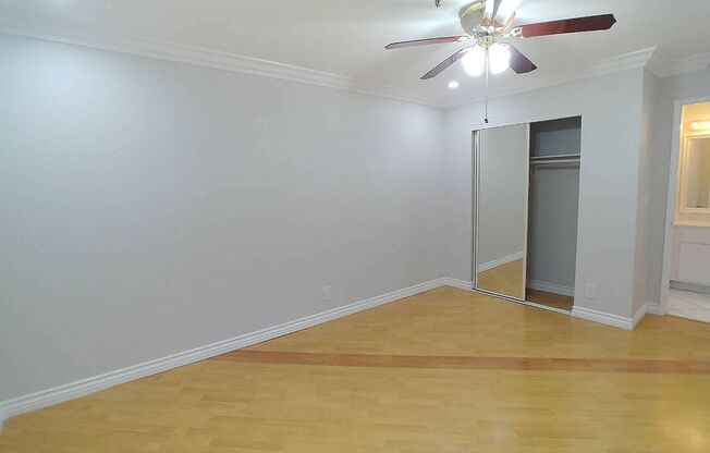 2 beds, 2 baths, 910 sqft, $2,795, Unit 401