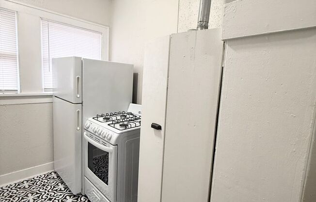1 bed, 1 bath, $1,095, Unit B3611