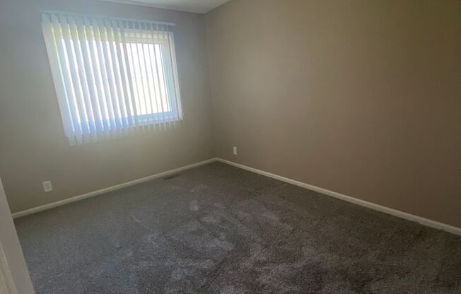 2 beds, 1.5 baths, 750 sqft, $1,219, Unit 12706C