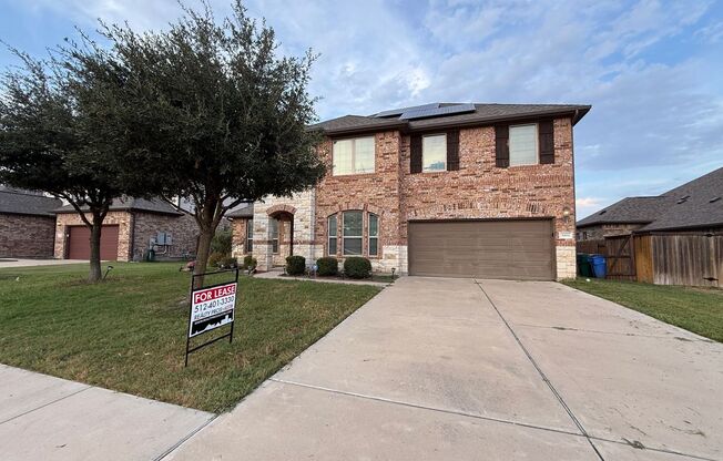 Make This Pflugerville Residence Your New Home!!