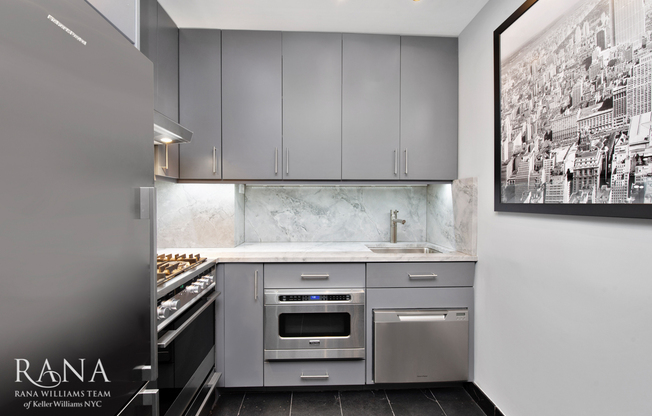 Studio, 1 bath, 400 sqft, $4,000, Unit 15O