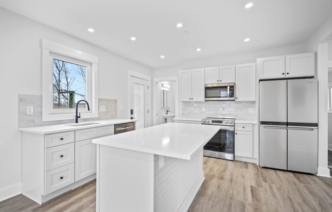 6 GARFIELD AVE