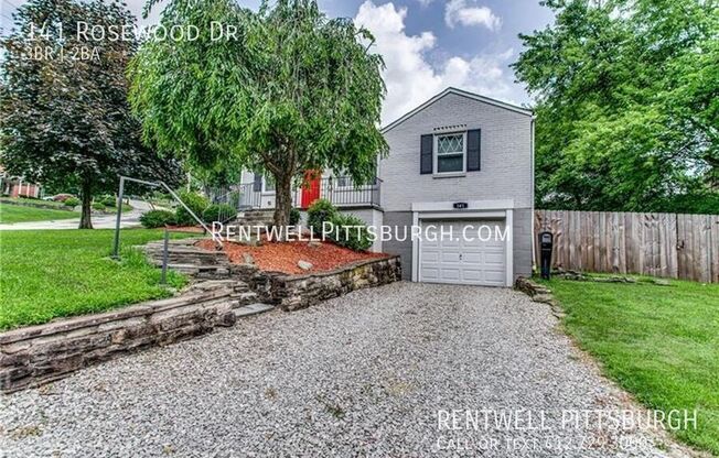 141 ROSEWOOD DR