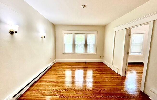 72 Kensington Ave