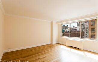 1 bed, 1 bath, 711 sqft, $5,925, Unit 9K